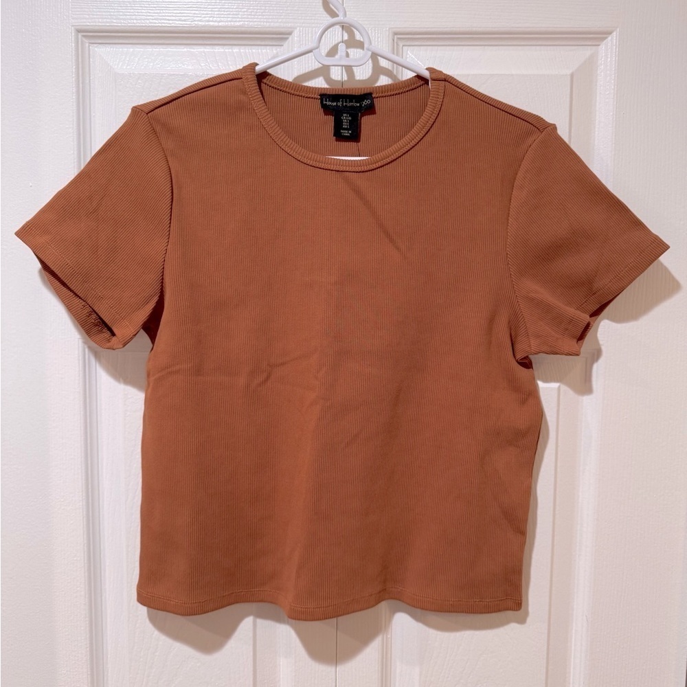 House of Harlow 1960 copper Crop Fitted Short Sleeve Tee. Size L. NWT